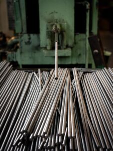 tiges filetées en sortie de machine tiges filetées en sortie de machine